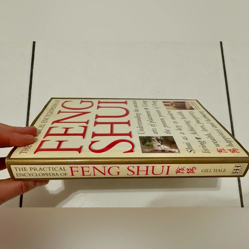 The Practical Encyclopedia of Feng Shui, Hardcover - like new (Collector’s Item) - Picture 5 of 6